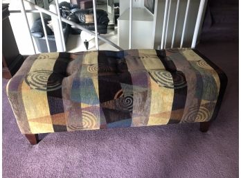 UPHOLSTERED BENCH- EXCELLENT CONDITION- MULTI COLOR FABRIC-LR4
