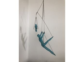 VINTAGE HANGING TRAPEZE ARTIST- CERAMIC TURQUOISE BLUE WITH PARROT - D4