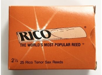 (E39) Rico Tenor Sax Reeds- Size 2 1/2- Box Is Not Full There Are 23 Reeds Included