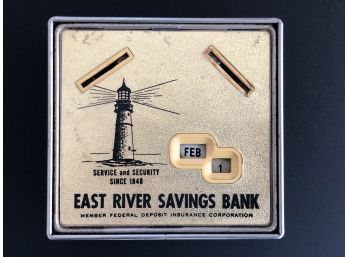 (E61) VINTAGE New York - 'EAST RIVER SAVINGS BANK' W/CALENDAR-NO KEY-4 Inches Square - NY