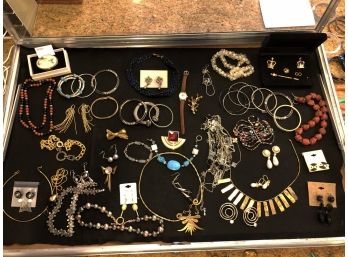 (J-4) LOT OF VINTAGE COSTUME JEWELRY - APPROX. 50 PIECES - BRACELETS,  BEADS, DESIGNER, ROYAL CROWN