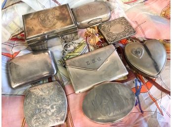 LOT OF 8 STERLING SILVER BOXES AND COMPACTS.