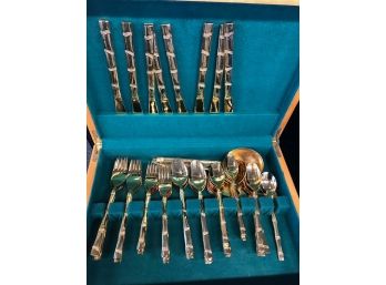 SERVICE FOR 8 GOLD COLORED STAINLESS STEEL FLATWARE, KOREA