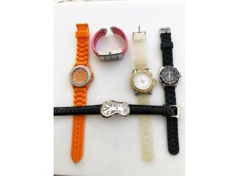 (C14) LOT OF 5 WATCHES-SOFTWATCH, GENEVA, EIKON, JUICY COUTURE AND SOPHIE