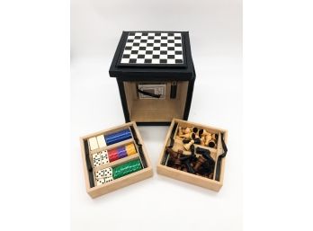 2A-58- COMPACT LEATHER DICE BOX WITH 5 CLASSIC GAMES - CARDS, CHESS, BACKGAMMON, POKER, DOMINOS