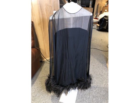 VINTAGE 1960'S BLACK DRESS (KNEE LENGTH) WITH MARIBO FEATHERS SHEER OVERLAY - GLAMOROUS! SIZE 8 (E46)