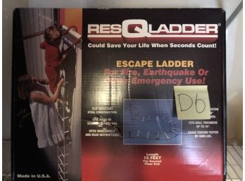 RESCUE LADDER-ESCAPE FIRE- IN BOX-D6