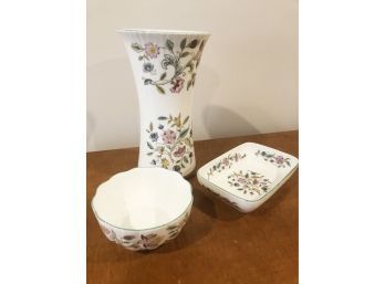 (49) ASSORTED LOT OF MINTON 'HADDON HALL' PORCELAIN -MADE IN ENGLAND -VASE, TRINKET DISH AND BOWL