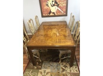 (1) BEAUTIFUL VINTAGE WOOD DINING ROOM TABLE WITH ONE LEAF -CLOSED MEASURES APPROX. 46'X76'X29'
