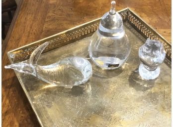 (23) MIXED OT OF 4 ITEMS - 1 KOSTA GLASS PEAR, -1 MOTTAHEDEH BRASS TRAY, 1 GLASS WHALE AND 1 GLASS OWL