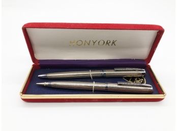 (72) VINTAGE BALLPOINT PEN AND PENCIL SET - 'HONYORK'- GOLD TONED - IN CASE