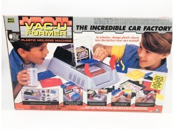 (55) 'VAC-U-FORMER' INCREDIBLE CAR FACTORY PLASTIC MOLDING MACHINE GAME FOR KIDS - NEW IN BOX