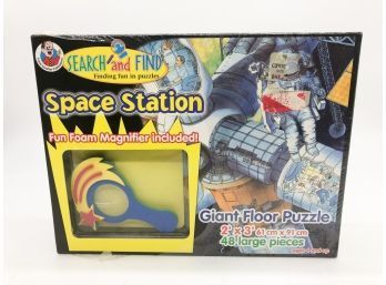 (20) SEARCH & FIND GIANT FLOOR PUZZLE - SPACE STATION - SEALED KID'S TOY