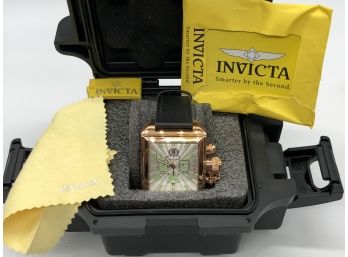 (122) INVICTA MEN'S RUSSIAN DIVER SIGNATURE CHRONO TEXTURED DIAL WATCH-NEW OLD STOCK-NEEDS BATTERY