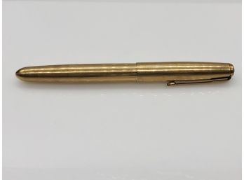 (136) VINTAGE PARKER '51' FULL GOLD FOUNTAIN PEN-UNTESTED