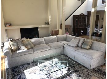 (F8) GORGEOUS VINTAGE SECTIONAL SOFA RE-UPHOLSTERED 2 YEARS AGO - 132' BY 98' - 34' HEIGHT & 39' DEPTH