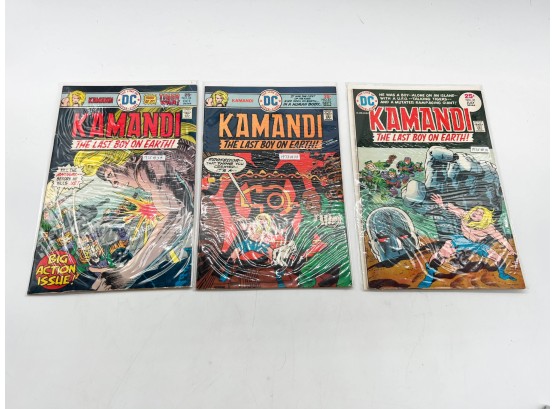 (166) LOT OF 3 VINTAGE KAMANDI' COMIC BOOKS-1975 #33, #34 NAD #31