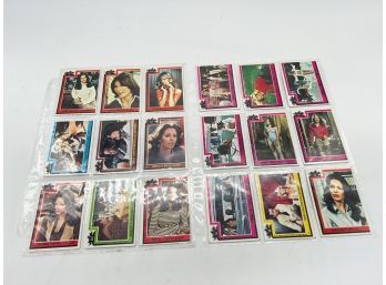 A-76- ORIGINAL 1977 'CHARLIE'S ANGELS' COLLECTOR CARD LOT OF 18