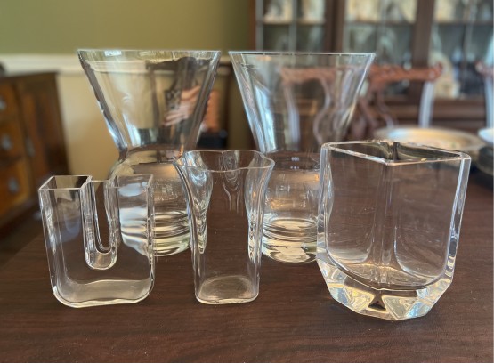 (DR-2) LOT OF FIVE VINTAGE GLASS VASES -  7'-14'