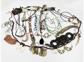 (J-6) LOT OF APPROX. 30 PIECES OF COSTUME JEWELRY-EARRINGS, PINS, NECKLACES AND BRACELETS AS SHOWN
