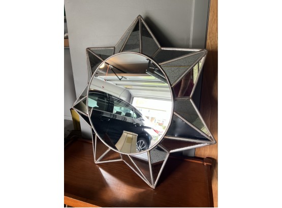 (G-6) STAR SHAPED WALL MIRROR - 32' BY 32'