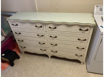 VINTAGE WHITE EIGHT DRAWER DRESSER WITH GLASS TOP - 59' LONG BY 17' WIDE BY 38' HIGH