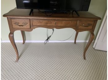 LOVELY VINTAGE FRUITWOOD FRENCH PROVINCIAL DESK - 49' LONG BY 22' WIDE BY 28' HIGH
