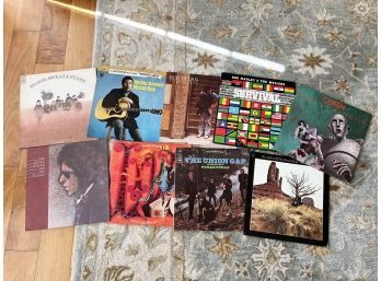 (LOT 110) LOT OF 9 CLASSIC ROCK ALBUMS -10 RECORDS IN TOTAL-DYLAN, DEAD, BS&T,BOB MARLEY-UNTESTED