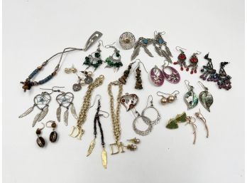 (LOT 65) ASSORTED LOT OF COSTUME AND FINE JEWELRY