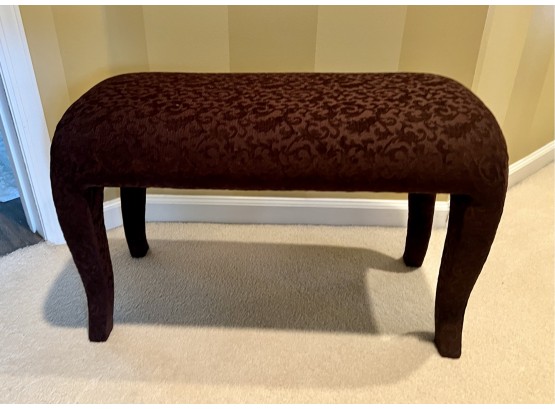 TRADITIONAL STYLE BROWN UPHOLSTERED OTTOMAN - 29' WIDE BY 16 DEEP BY 16' HIGH