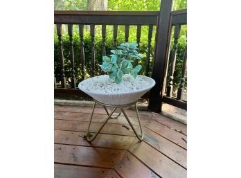 MCM LOOK PATIO PLANTER WITH METAL HAIRPIN LEGS -BASE - COMPOSITE MATERIAL - 19' WIDE BY 20' TALL (WE HAVE ..