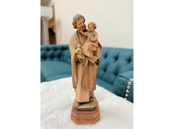 (LR-18) VINTAGE HAND CARVED & PAINTED SOLID WOOD ST. JOSEPH WITH BABY JESUS STATUE - 7' TALL