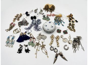 (CJ-1) BIG LOT OF 28 PAIRS OF EARRINGS- 3 ARE STERLING SILVER PLUS TIFFANY LIMOGES TRINKET BOX