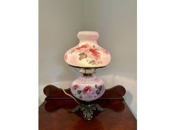 (F-23) VINTAGE GONE WITH THE WIND HURRICANE LAMP - PINK GLASS WITH FLOWERS - NO DAMAGE -14' BY 9'