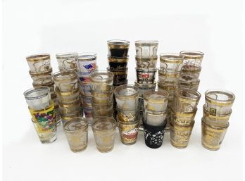 (A-65) BIG LOT OF VINTAGE/MCM/BARWARE - VARIOUS SIZED AND DESTINATION THEMED SHOT GLASSES - GLASSWARE