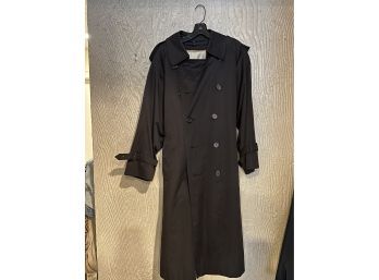 BURBERRY MEN'S BLACK TRENCH COAT WITH PLAID LINING - GOOD CONDITION, SIZE 36S