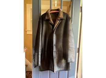 (C-9) AMAZING MEN'S LEATHER COAT LINED WITH SHEARLING - SIZE XLT, GENTLY WORN - 2K RETAIL