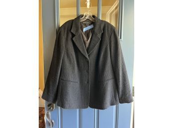 (C-14) 'LAFAYETTE 148' BROWN / GRAY THREE BUTTON JACKET, SIZE 18, GENTLY WORN, FROM A FIT MODEL'S CLOSET