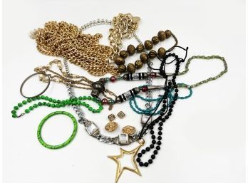 (J-7) LOT OF APPROX.15 PIECES OF COSTUME JEWELRY-NECLKLACE, PIN AND EARRINGS