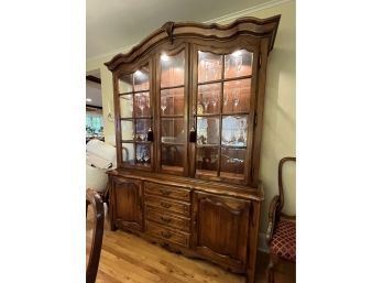 VINTAGE TRADITIONAL ETHAN ALLEN TWO PIECE CHINA CABINET - 68' WIDE BY 89' HIGH BY 20' DEEP