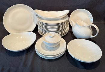 Lot Misc White China Dinner Plates, Serving Pieces Unmarked