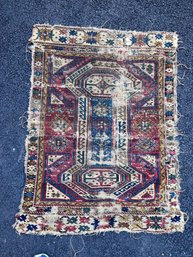 Hand Knotted Oriental Carpet / Rug