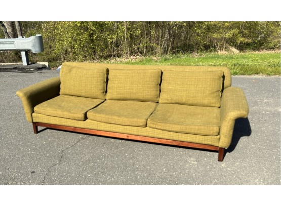 Vintage MID CENTURY DUX Sofa