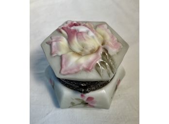 Wave Crest Blown Out Rose Jewel Box