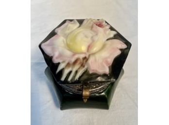 Wave Crest Blown Out Yellow Rose On Black Jewel Box