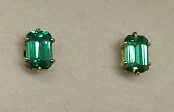 14K Yellow Gold Earrings With CZ Green Gemstones Estate Jewelry