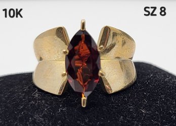 10K Yellow Gold Ring With Large Ruby GemStone SZ 8