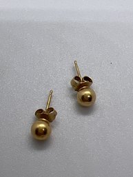 14 KT Gold Ball Earrings  Small Dent On One As Seen In Pictures  .4 Grams 1/2 Long