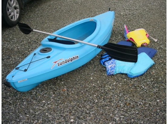 8' Sun Dolphin Kayak With Paddles And 4 Life Vests (2 Child, 2 Adult)   (126)