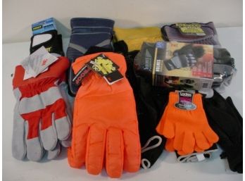 Work Gloves, Some New, Some Used   (151)
